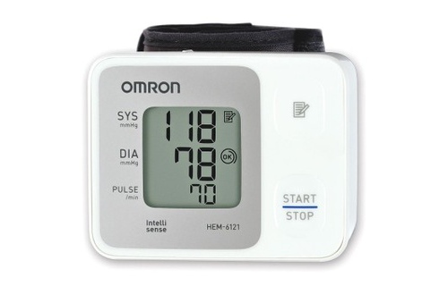 Máy đo huyết áp cổ tay Omron HEM 6121